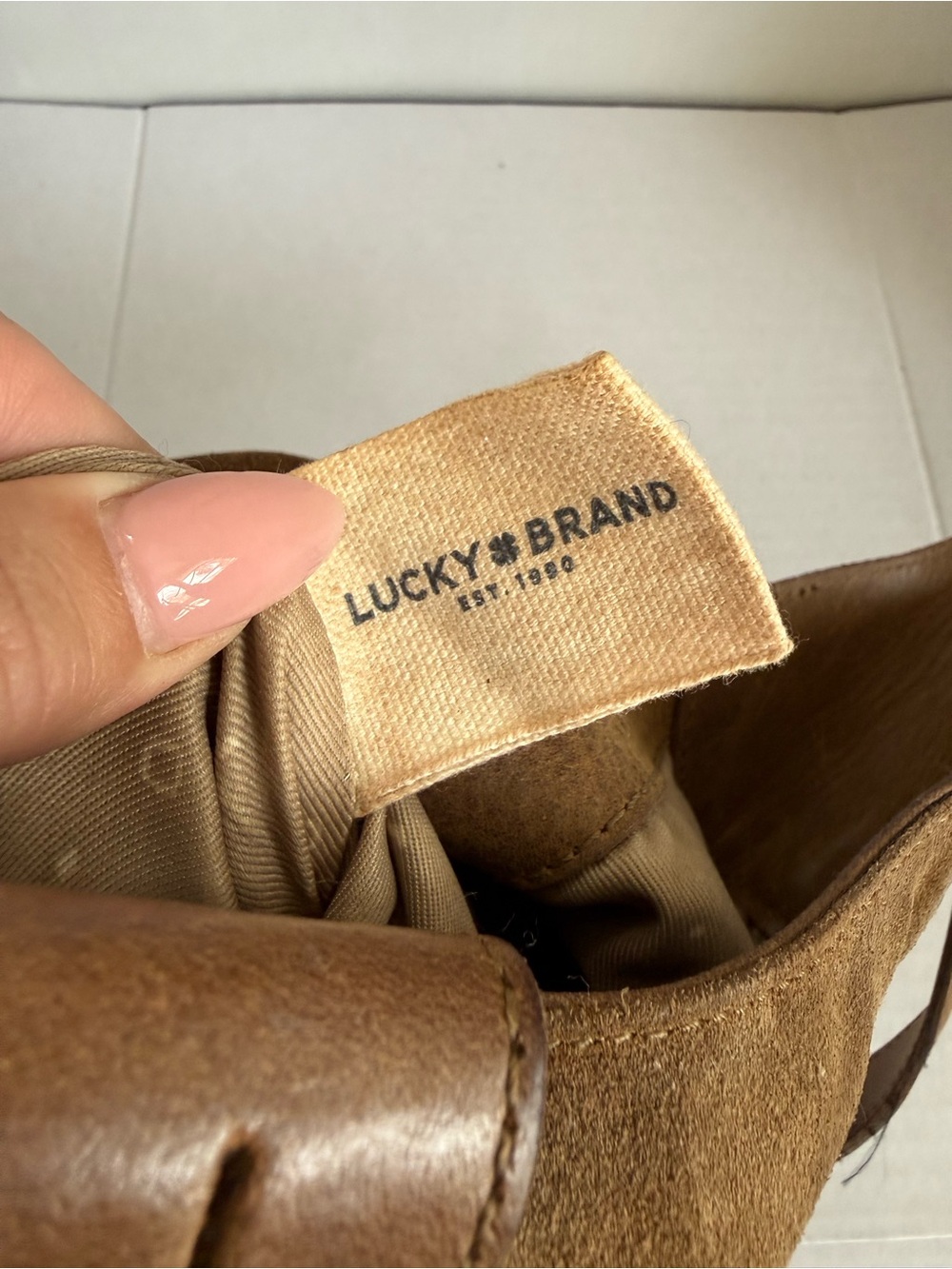 Lucky Brand Large Brown Suede Shoulder Bag - Classic Women's Long Strap Tote - Picture 9 of 10